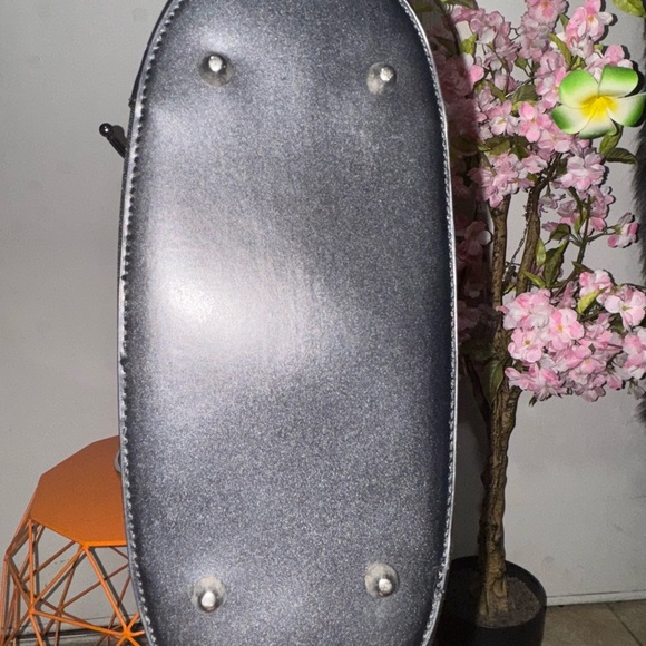 Joy Mangano Black Shoulder Bag with Adjustable Strap - Picture 5 of 12